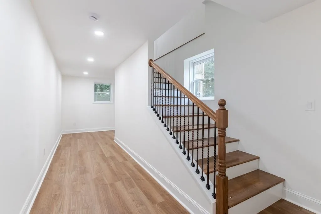 398 Baker Circle Nw, Atlanta, Georgia 30318, 4 Bedrooms Bedrooms, ,2 BathroomsBathrooms,Residential,For Sale,398 Baker Circle Nw,7585659