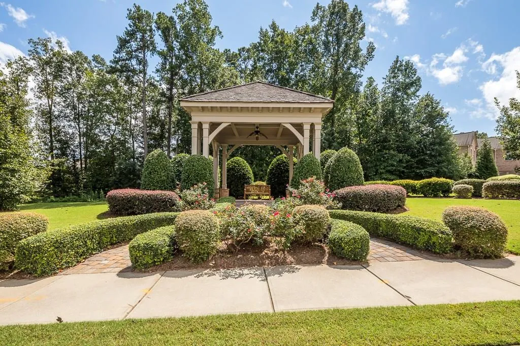 3916 Dahlwiny Court, Sandy Springs, Georgia 30350, 5 Bedrooms Bedrooms, ,5 BathroomsBathrooms,Residential,Sold,3916 Dahlwiny Court,5906752