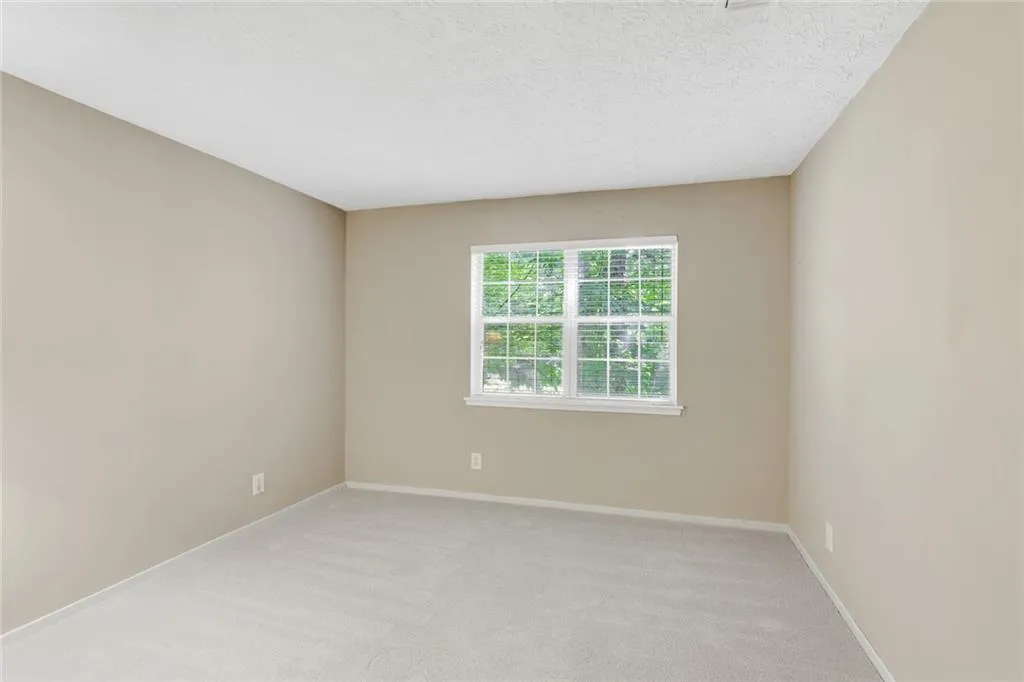 6812 Glenridge Drive Unit B, Sandy Springs, Georgia 30328, 3 Bedrooms Bedrooms, ,2 BathroomsBathrooms,Residential,Sold,6812 Glenridge Drive Unit B,6761992