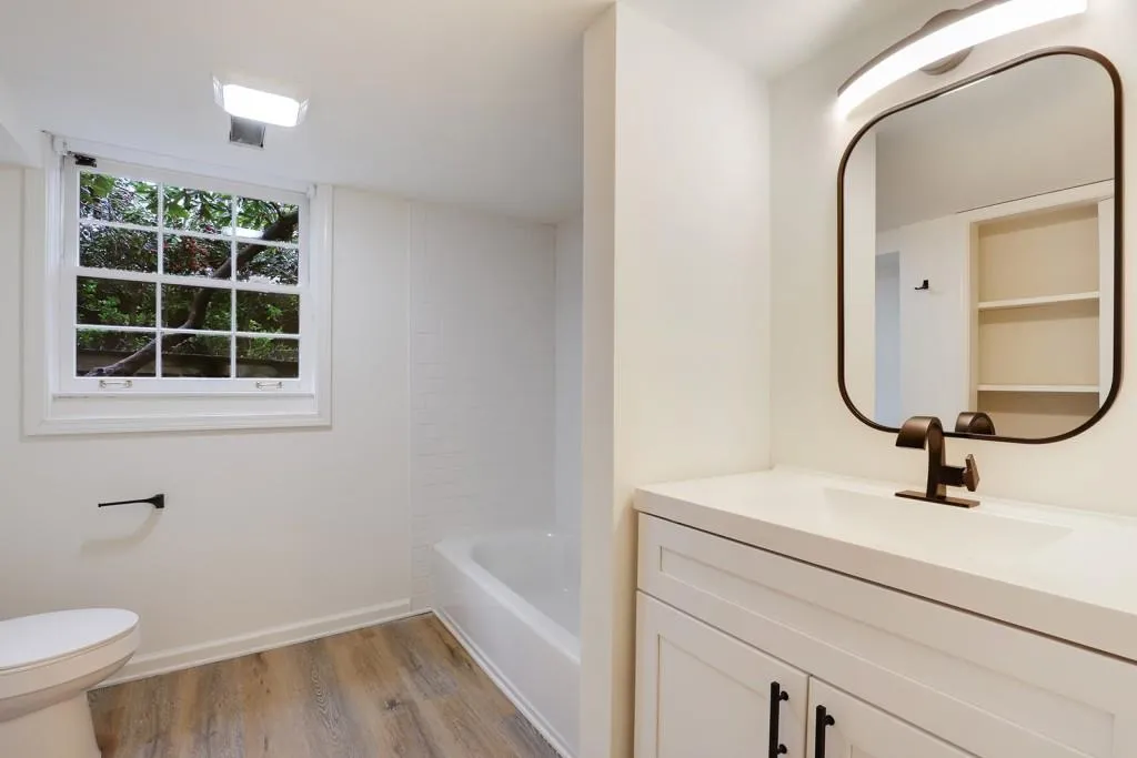 570 Spender Trace, Sandy Springs, Georgia 30350, 4 Bedrooms Bedrooms, ,3 BathroomsBathrooms,Residential,Sold,570 Spender Trace,6841977