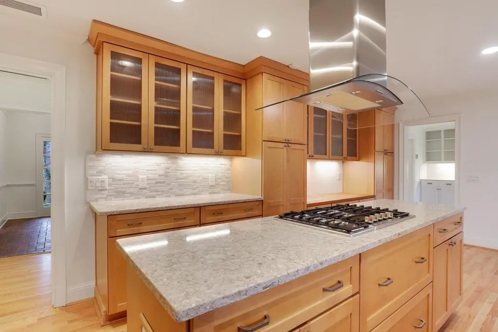 570 Spender Trace, Sandy Springs, Georgia 30350, 4 Bedrooms Bedrooms, ,3 BathroomsBathrooms,Residential,Sold,570 Spender Trace,6841977