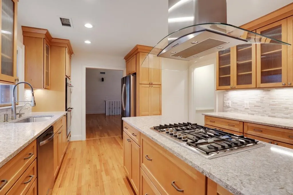 570 Spender Trace, Sandy Springs, Georgia 30350, 4 Bedrooms Bedrooms, ,3 BathroomsBathrooms,Residential,Sold,570 Spender Trace,6841977