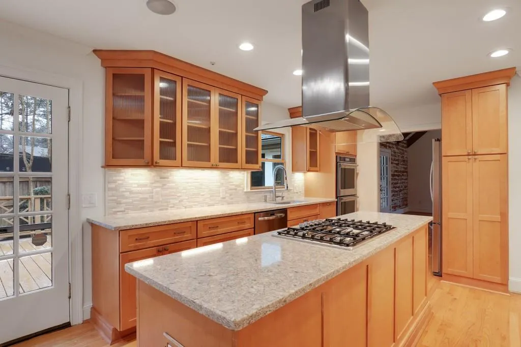 570 Spender Trace, Sandy Springs, Georgia 30350, 4 Bedrooms Bedrooms, ,3 BathroomsBathrooms,Residential,Sold,570 Spender Trace,6841977