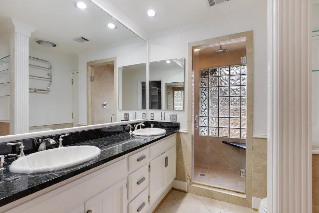 570 Spender Trace, Sandy Springs, Georgia 30350, 4 Bedrooms Bedrooms, ,3 BathroomsBathrooms,Residential,Sold,570 Spender Trace,6841977