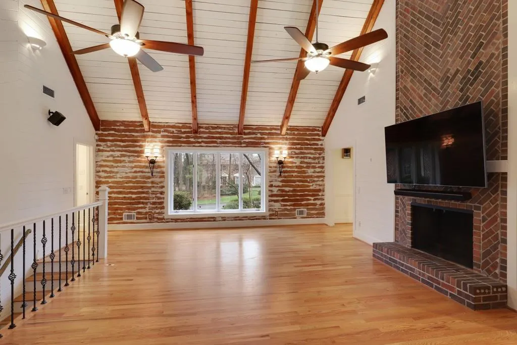 570 Spender Trace, Sandy Springs, Georgia 30350, 4 Bedrooms Bedrooms, ,3 BathroomsBathrooms,Residential,Sold,570 Spender Trace,6841977