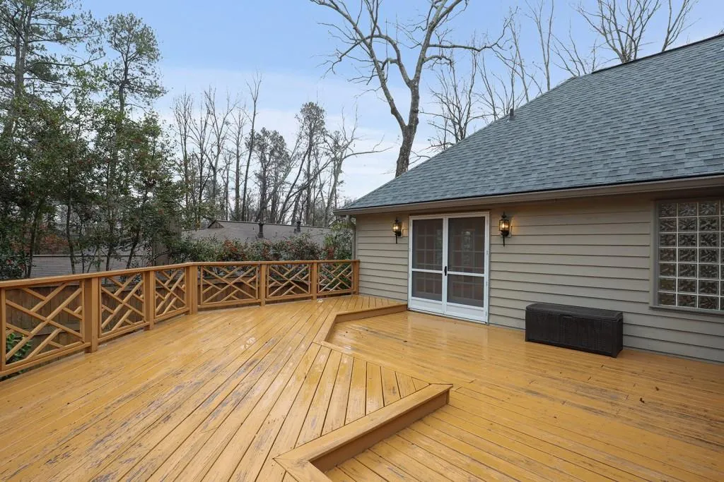 570 Spender Trace, Sandy Springs, Georgia 30350, 4 Bedrooms Bedrooms, ,3 BathroomsBathrooms,Residential,Sold,570 Spender Trace,6841977