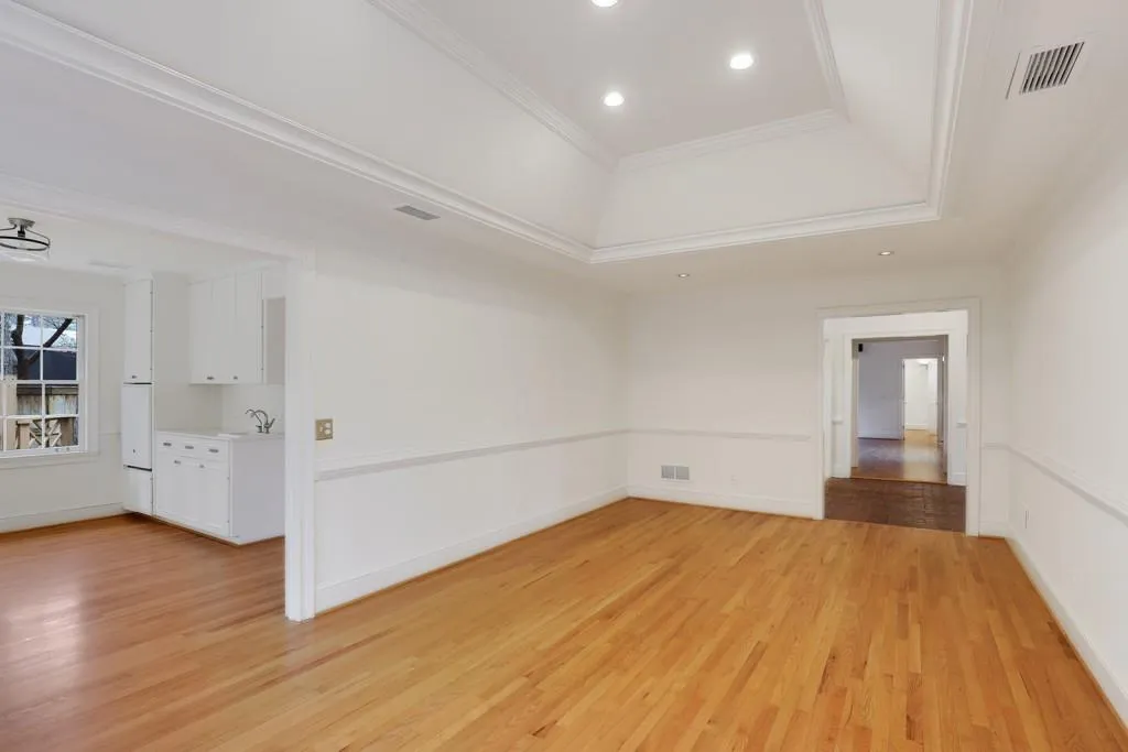 570 Spender Trace, Sandy Springs, Georgia 30350, 4 Bedrooms Bedrooms, ,3 BathroomsBathrooms,Residential,Sold,570 Spender Trace,6841977