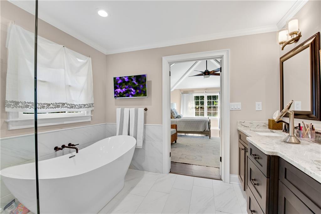 7545 Chaparral Drive, Sandy Springs, Georgia 30350, 5 Bedrooms Bedrooms, ,4 BathroomsBathrooms,Residential,Sold,7545 Chaparral Drive,7297990