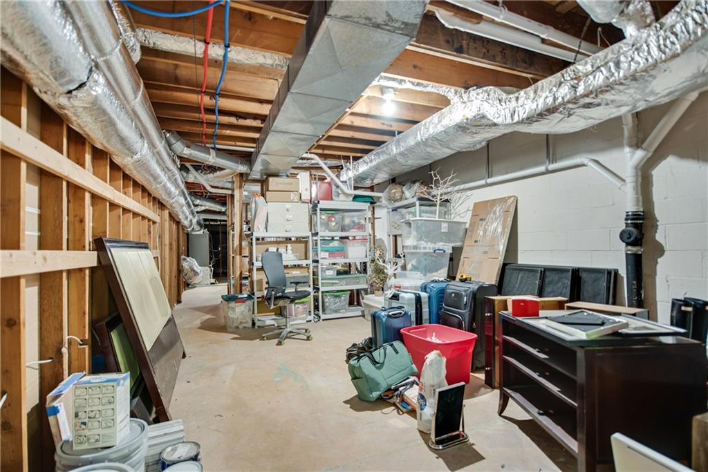 7545 Chaparral Drive, Sandy Springs, Georgia 30350, 5 Bedrooms Bedrooms, ,4 BathroomsBathrooms,Residential,Sold,7545 Chaparral Drive,7297990