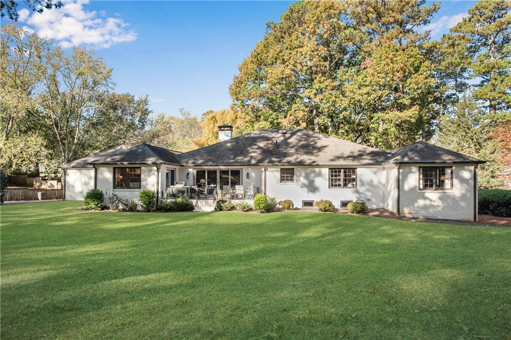 7545 Chaparral Drive, Sandy Springs, Georgia 30350, 5 Bedrooms Bedrooms, ,4 BathroomsBathrooms,Residential,Sold,7545 Chaparral Drive,7297990