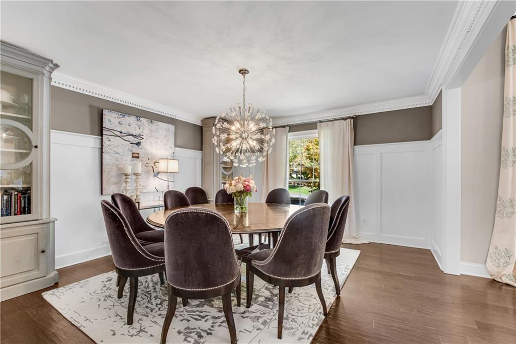 7545 Chaparral Drive, Sandy Springs, Georgia 30350, 5 Bedrooms Bedrooms, ,4 BathroomsBathrooms,Residential,Sold,7545 Chaparral Drive,7297990