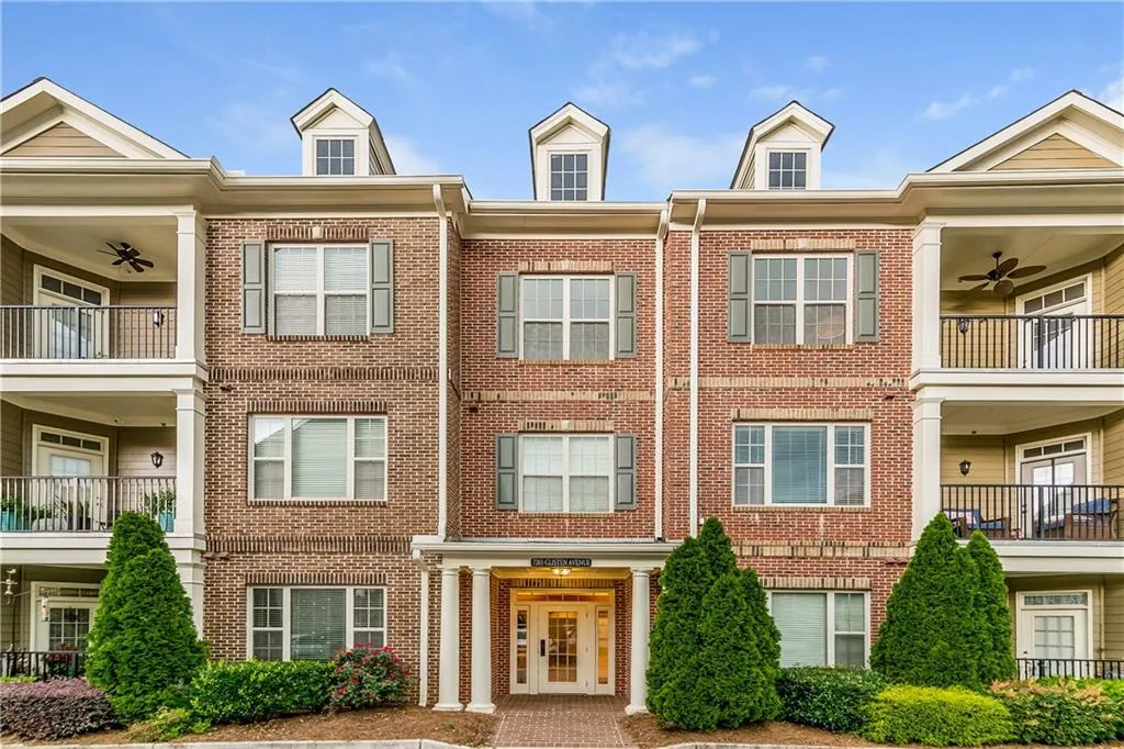 7265 Glisten Avenue Unit 116, Atlanta, Georgia 30328, 2 Bedrooms Bedrooms, ,2 BathroomsBathrooms,Residential,Sold,7265 Glisten Avenue Unit 116,6021056