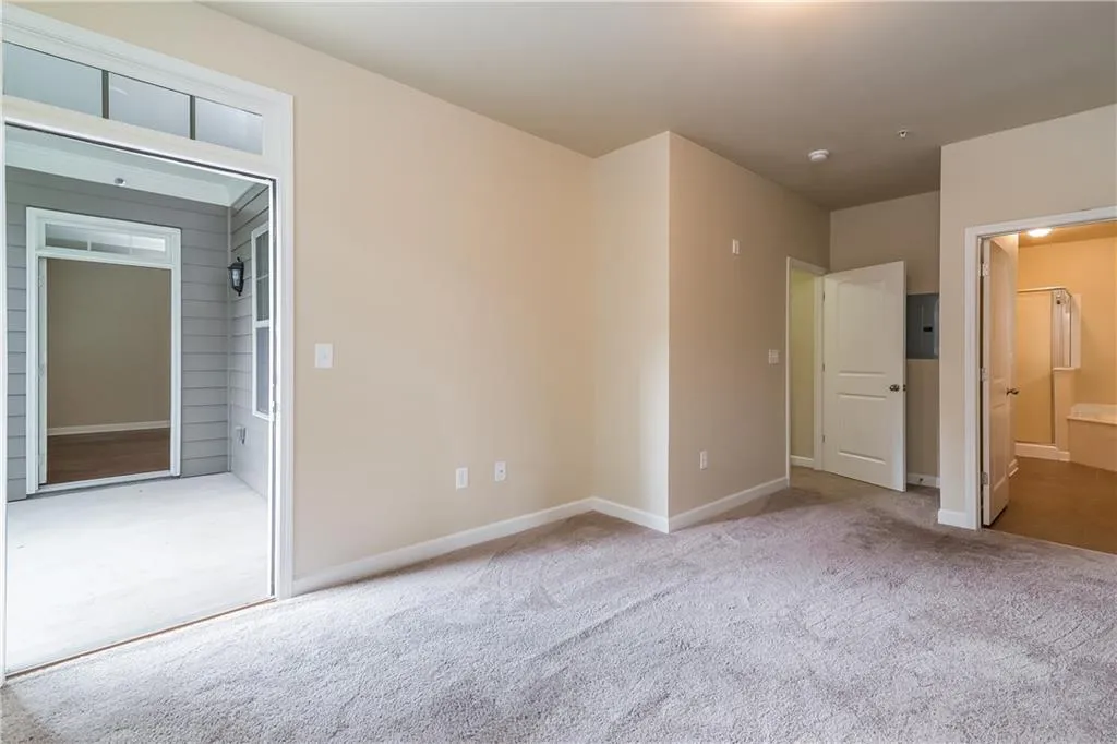 7265 Glisten Avenue Unit 116, Atlanta, Georgia 30328, 2 Bedrooms Bedrooms, ,2 BathroomsBathrooms,Residential,Sold,7265 Glisten Avenue Unit 116,6021056