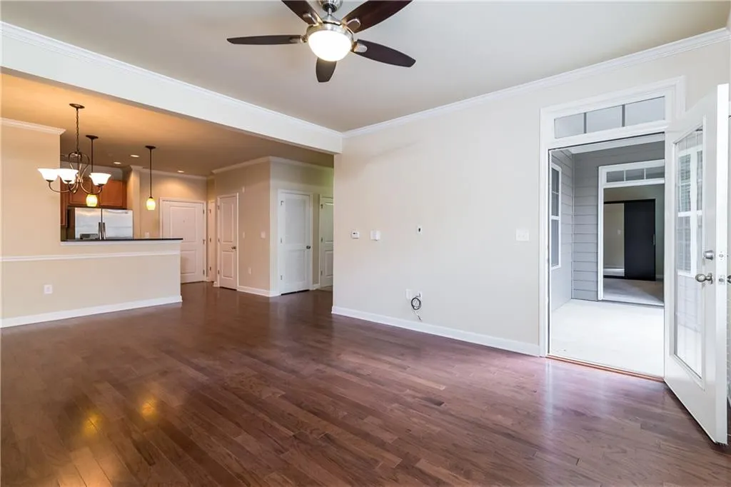 7265 Glisten Avenue Unit 116, Atlanta, Georgia 30328, 2 Bedrooms Bedrooms, ,2 BathroomsBathrooms,Residential,Sold,7265 Glisten Avenue Unit 116,6021056