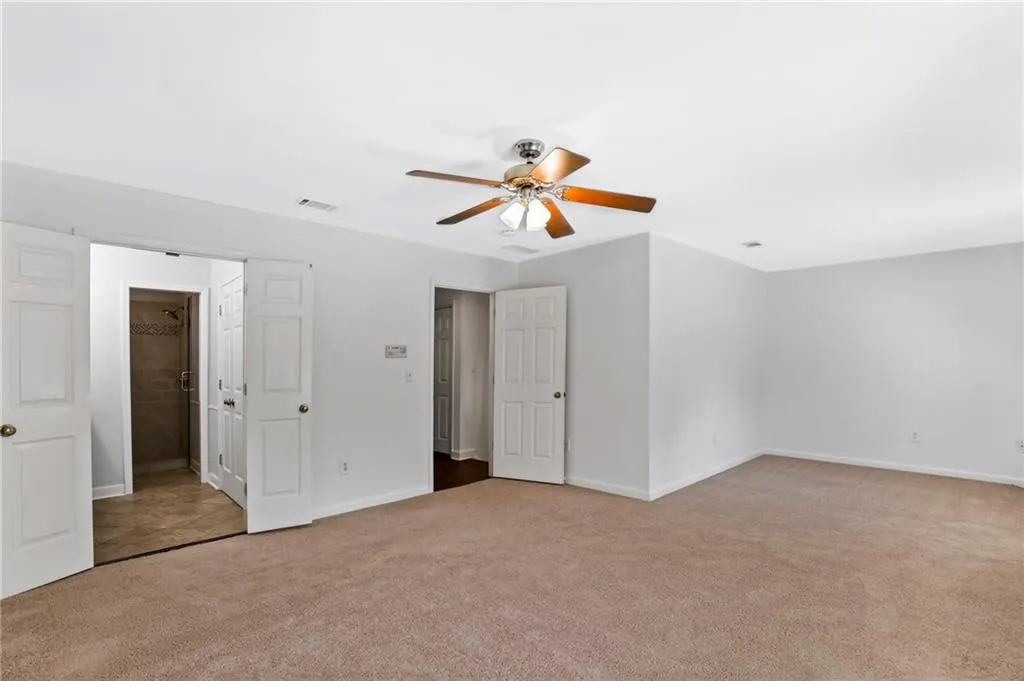 805 Camden Court, Sandy Springs, Georgia 30327, 3 Bedrooms Bedrooms, ,2 BathroomsBathrooms,Residential,Sold,805 Camden Court,6914253