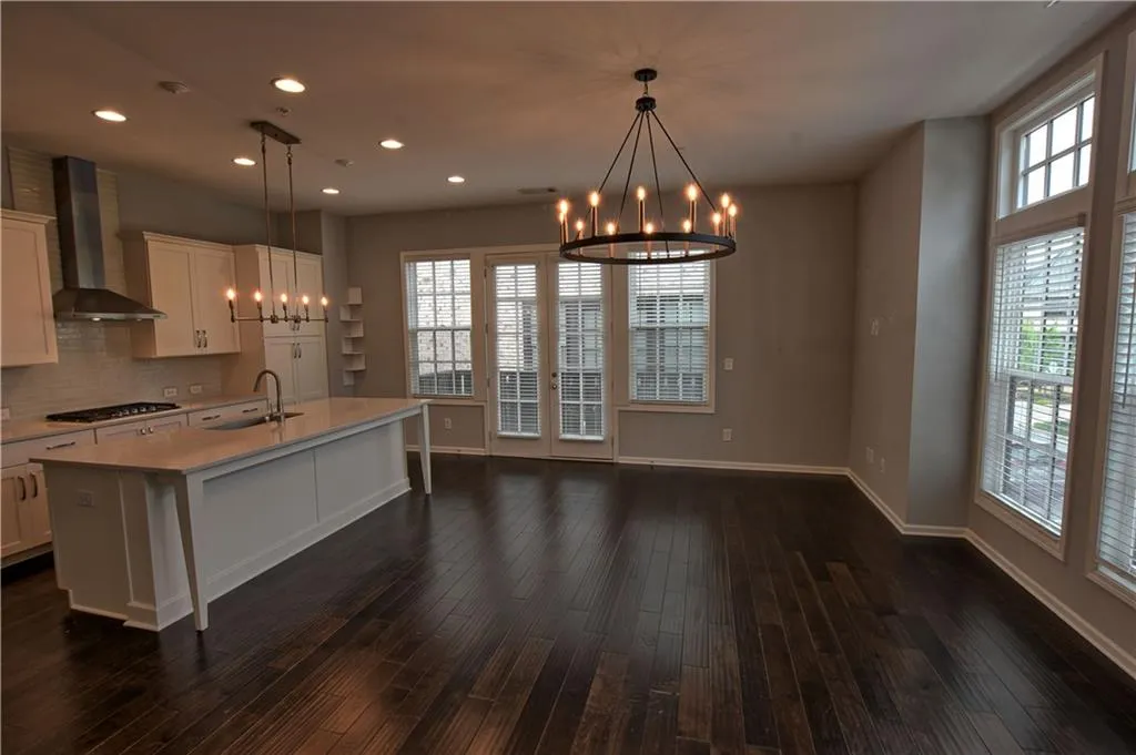 6603 Sterling Drive Unit 647, Atlanta, Georgia 30328, 1 Bedroom Bedrooms, ,1 BathroomBathrooms,Residential,For Sale,6603 Sterling Drive Unit 647,7561007