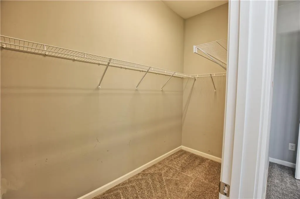 Master bed closet