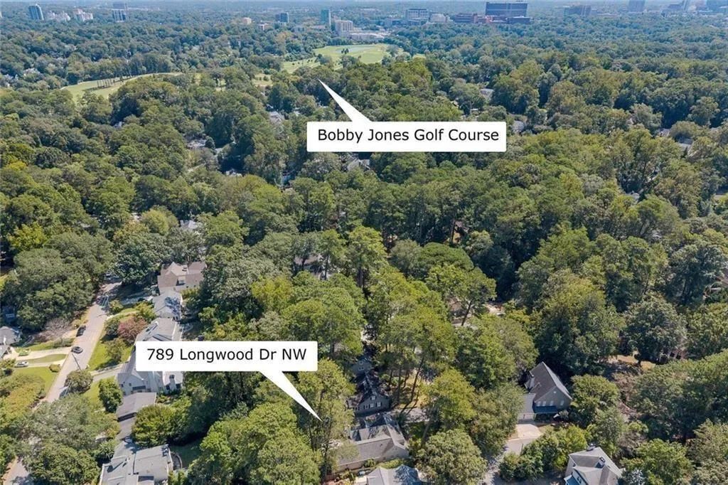 789 Longwood Drive Nw, Atlanta, Georgia 30305, 5 Bedrooms Bedrooms, ,3 BathroomsBathrooms,Residential,For Sale,789 Longwood Drive Nw,7646573