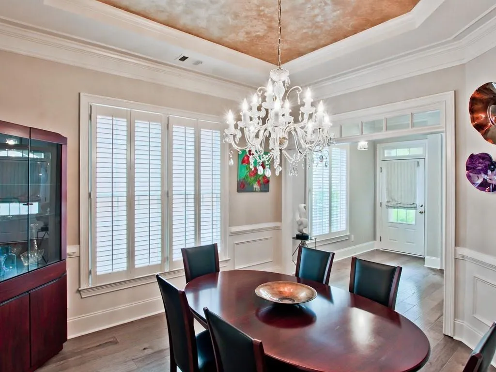 490 Wembley Circle, Sandy Springs, Georgia 30328, 4 Bedrooms Bedrooms, ,3 BathroomsBathrooms,Residential,Sold,490 Wembley Circle,6883743