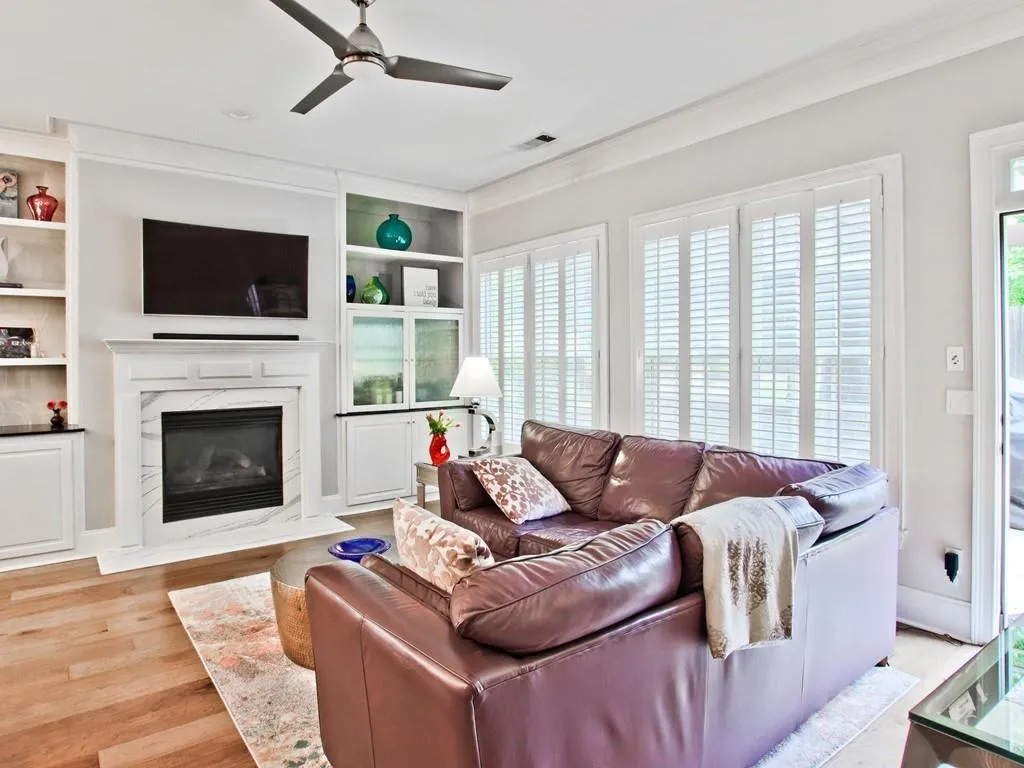 490 Wembley Circle, Sandy Springs, Georgia 30328, 4 Bedrooms Bedrooms, ,3 BathroomsBathrooms,Residential,Sold,490 Wembley Circle,6883743