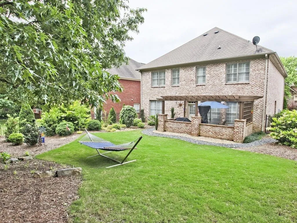 490 Wembley Circle, Sandy Springs, Georgia 30328, 4 Bedrooms Bedrooms, ,3 BathroomsBathrooms,Residential,Sold,490 Wembley Circle,6883743