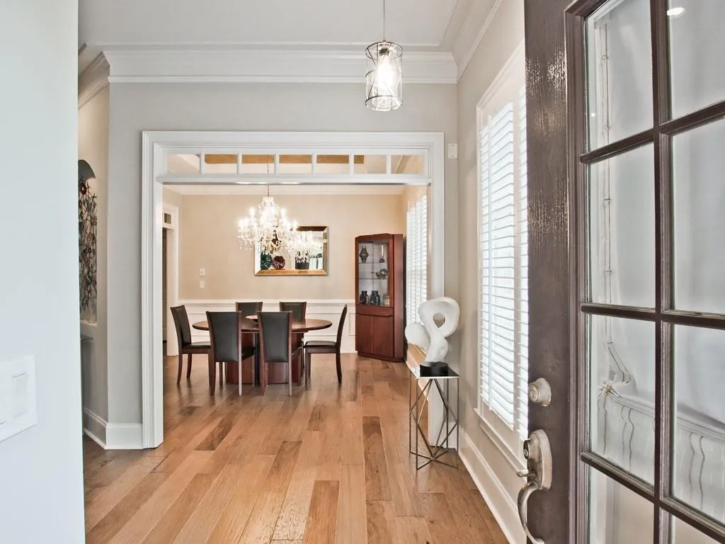 490 Wembley Circle, Sandy Springs, Georgia 30328, 4 Bedrooms Bedrooms, ,3 BathroomsBathrooms,Residential,Sold,490 Wembley Circle,6883743