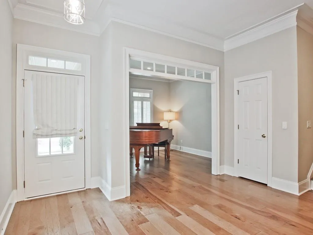 490 Wembley Circle, Sandy Springs, Georgia 30328, 4 Bedrooms Bedrooms, ,3 BathroomsBathrooms,Residential,Sold,490 Wembley Circle,6883743