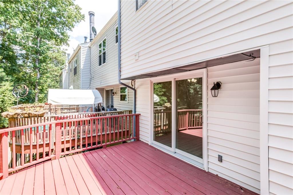 2206 Queen Anne Court, Atlanta, Georgia 30350, 2 Bedrooms Bedrooms, ,2 BathroomsBathrooms,Residential,Sold,2206 Queen Anne Court,7259241