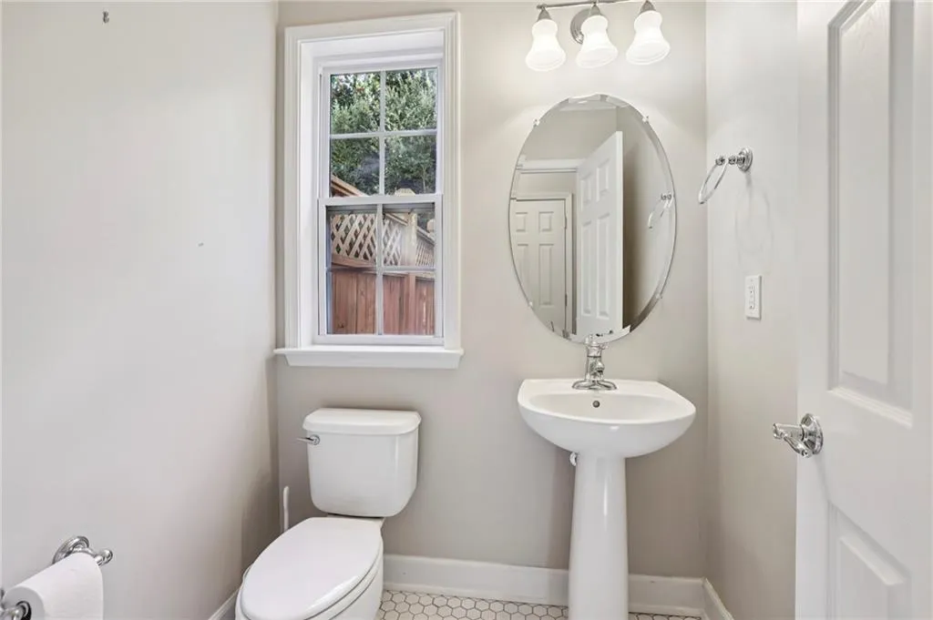 4901 Colchester Court Se, Atlanta, Georgia 30339, 4 Bedrooms Bedrooms, ,2 BathroomsBathrooms,Residential,For Sale,4901 Colchester Court Se,7670765