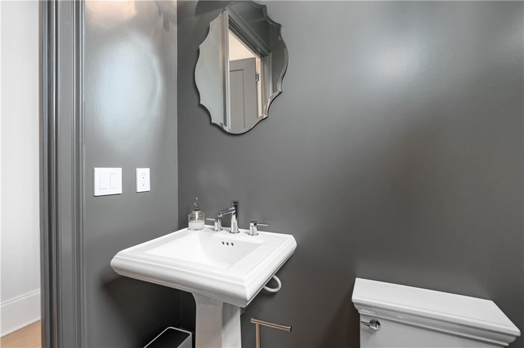 6611 Aria Boulevard Unit 122, Sandy Springs, Georgia 30328, 3 Bedrooms Bedrooms, ,4 BathroomsBathrooms,Residential,Sold,6611 Aria Boulevard Unit 122,7276918