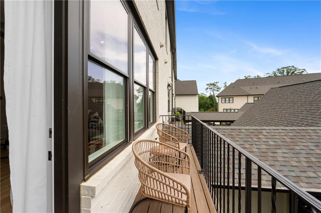 6611 Aria Boulevard Unit 122, Sandy Springs, Georgia 30328, 3 Bedrooms Bedrooms, ,4 BathroomsBathrooms,Residential,Sold,6611 Aria Boulevard Unit 122,7276918