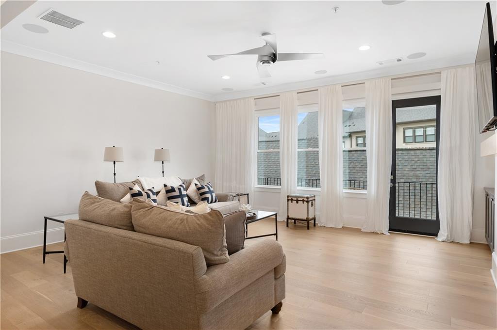 6611 Aria Boulevard Unit 122, Sandy Springs, Georgia 30328, 3 Bedrooms Bedrooms, ,4 BathroomsBathrooms,Residential,Sold,6611 Aria Boulevard Unit 122,7276918