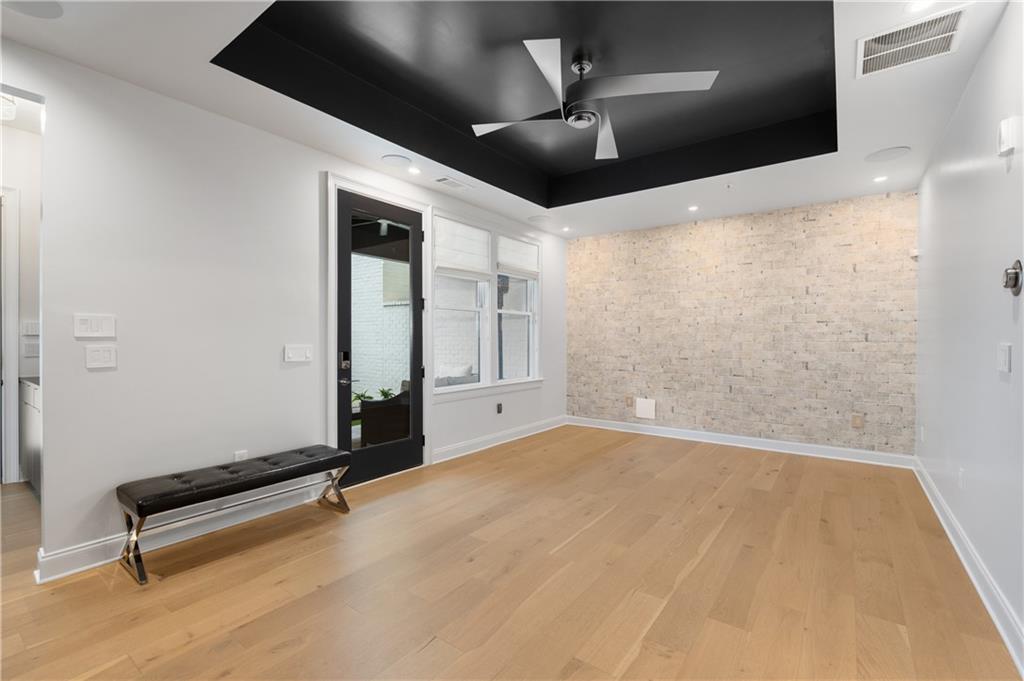 6611 Aria Boulevard Unit 122, Sandy Springs, Georgia 30328, 3 Bedrooms Bedrooms, ,4 BathroomsBathrooms,Residential,Sold,6611 Aria Boulevard Unit 122,7276918