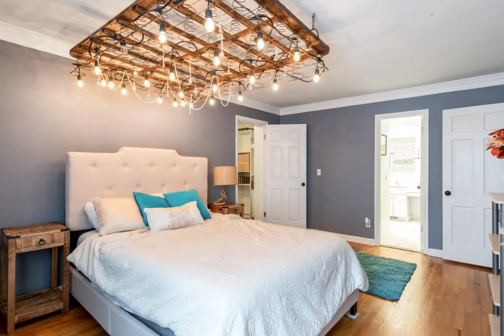 7130 Dunhill Terrace, Sandy Springs, Georgia 30328, 5 Bedrooms Bedrooms, ,4 BathroomsBathrooms,Residential,Sold,7130 Dunhill Terrace,6082038