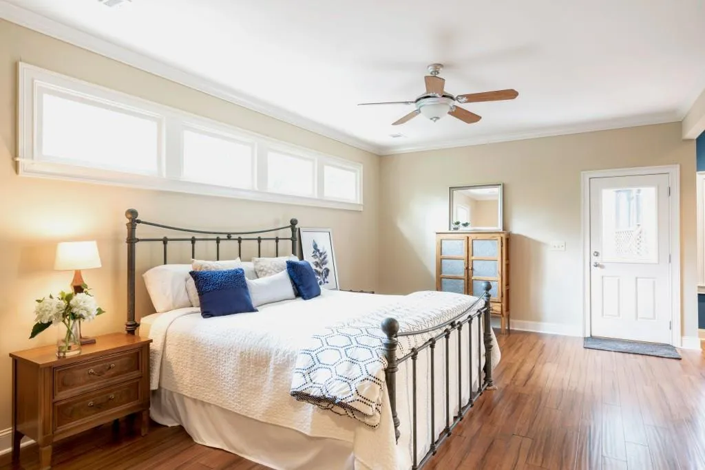 7130 Dunhill Terrace, Sandy Springs, Georgia 30328, 5 Bedrooms Bedrooms, ,4 BathroomsBathrooms,Residential,Sold,7130 Dunhill Terrace,6082038