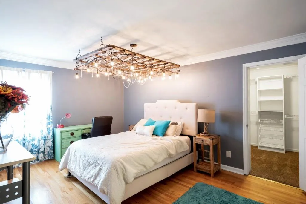 7130 Dunhill Terrace, Sandy Springs, Georgia 30328, 5 Bedrooms Bedrooms, ,4 BathroomsBathrooms,Residential,Sold,7130 Dunhill Terrace,6082038