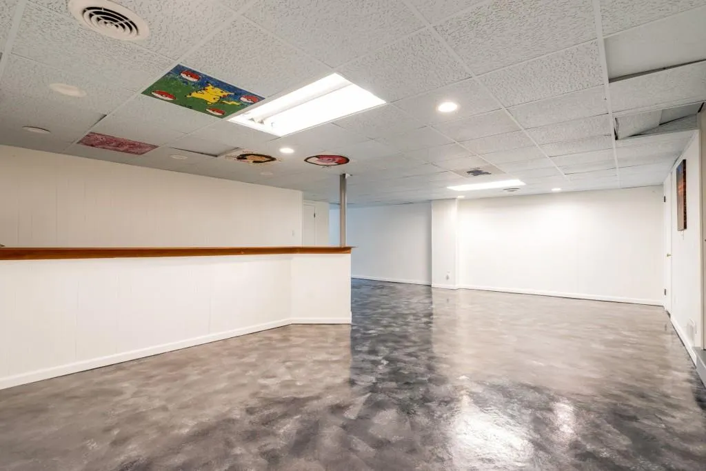 7130 Dunhill Terrace, Sandy Springs, Georgia 30328, 5 Bedrooms Bedrooms, ,4 BathroomsBathrooms,Residential,Sold,7130 Dunhill Terrace,6082038