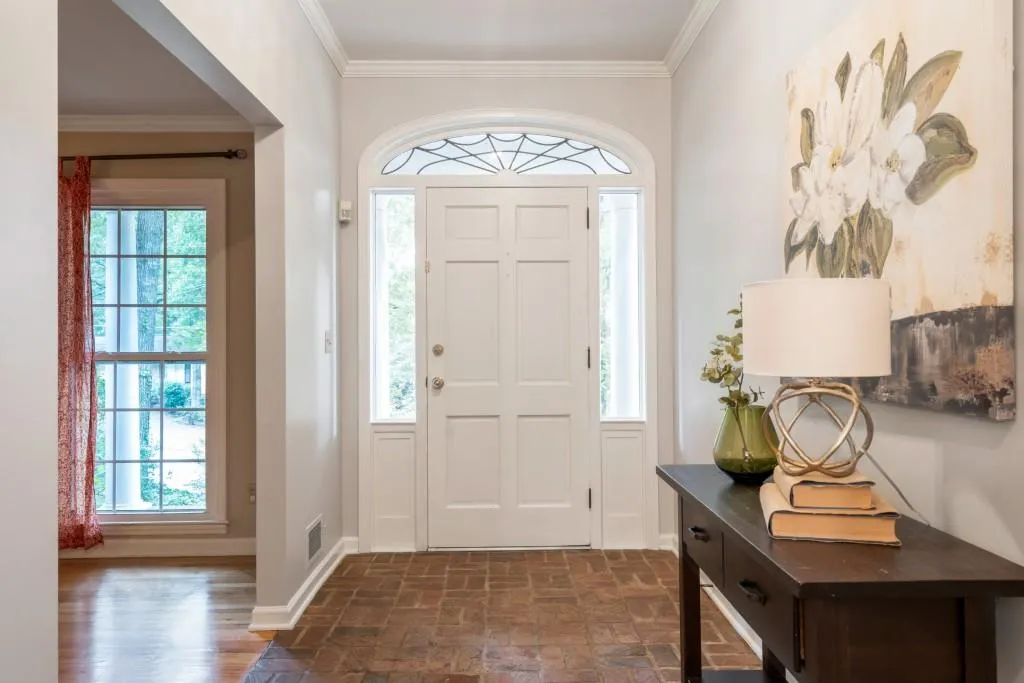 7130 Dunhill Terrace, Sandy Springs, Georgia 30328, 5 Bedrooms Bedrooms, ,4 BathroomsBathrooms,Residential,Sold,7130 Dunhill Terrace,6082038