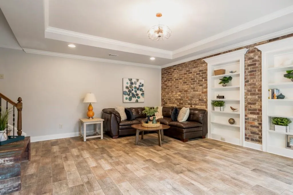 7130 Dunhill Terrace, Sandy Springs, Georgia 30328, 5 Bedrooms Bedrooms, ,4 BathroomsBathrooms,Residential,Sold,7130 Dunhill Terrace,6082038