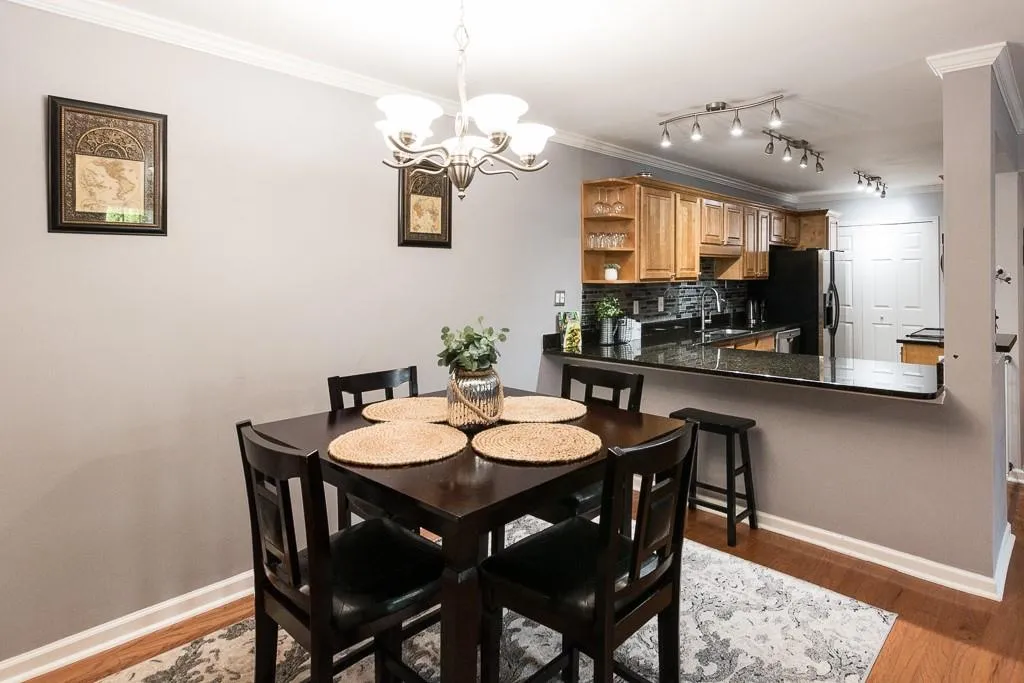 1708 Brighton Point, Atlanta, Georgia 30328, 3 Bedrooms Bedrooms, ,2 BathroomsBathrooms,Residential,Sold,1708 Brighton Point,6581955