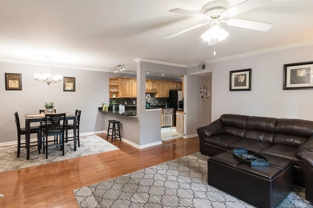 1708 Brighton Point, Atlanta, Georgia 30328, 3 Bedrooms Bedrooms, ,2 BathroomsBathrooms,Residential,Sold,1708 Brighton Point,6581955