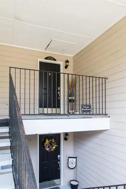 1708 Brighton Point, Atlanta, Georgia 30328, 3 Bedrooms Bedrooms, ,2 BathroomsBathrooms,Residential,Sold,1708 Brighton Point,6581955