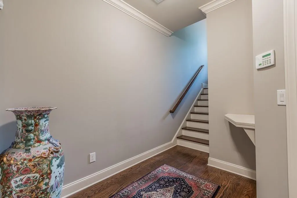 2763 Paces Lookout Lane Se, Atlanta, Georgia 30339, 4 Bedrooms Bedrooms, ,4 BathroomsBathrooms,Residential,Sold,2763 Paces Lookout Lane Se,5839010
