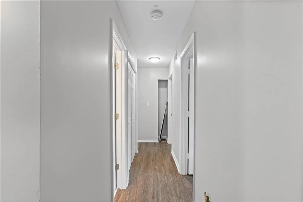 7750 Roswell Road Unit 9e, Atlanta, Georgia 30350, 3 Bedrooms Bedrooms, ,2 BathroomsBathrooms,Residential,For Sale,7750 Roswell Road Unit 9e,7752896
