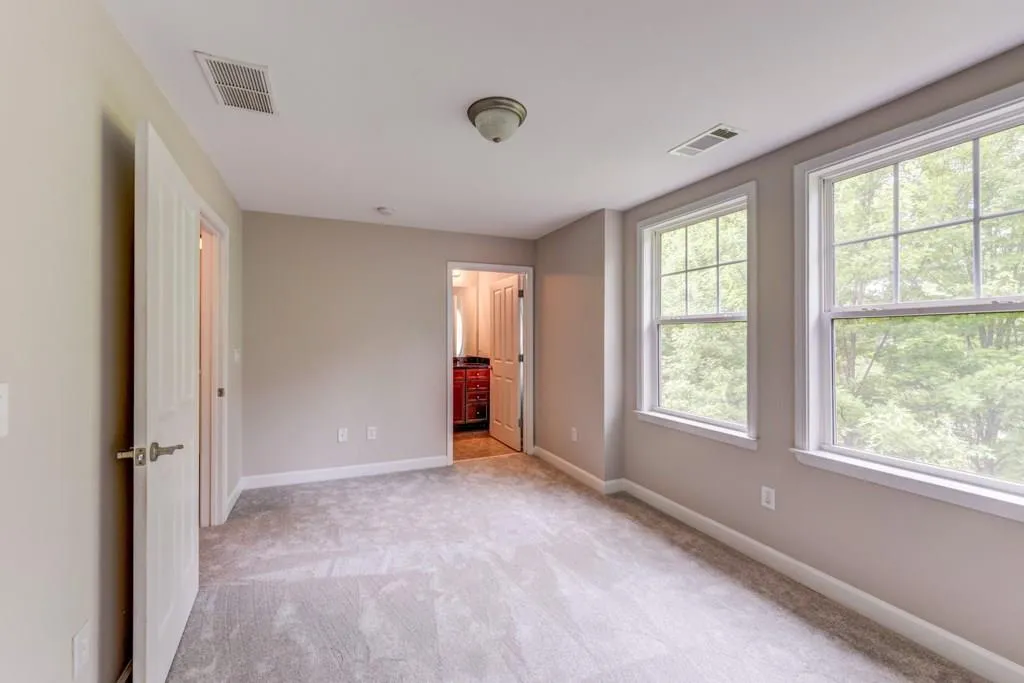 75 High Top Lane, Sandy Springs, Georgia 30328, 3 Bedrooms Bedrooms, ,3 BathroomsBathrooms,Residential,Sold,75 High Top Lane,6008118