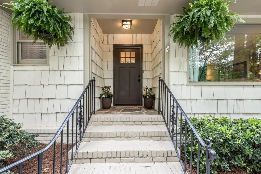 4010 Stovall Terrace Ne, Atlanta, Georgia 30342, 3 Bedrooms Bedrooms, ,2 BathroomsBathrooms,Residential,Sold,4010 Stovall Terrace Ne,5836906