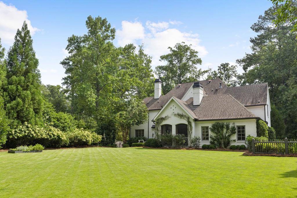 4794 Rebel Trail, Sandy Springs, Georgia 30327, 5 Bedrooms Bedrooms, ,5 BathroomsBathrooms,Residential,Sold,4794 Rebel Trail,7278039