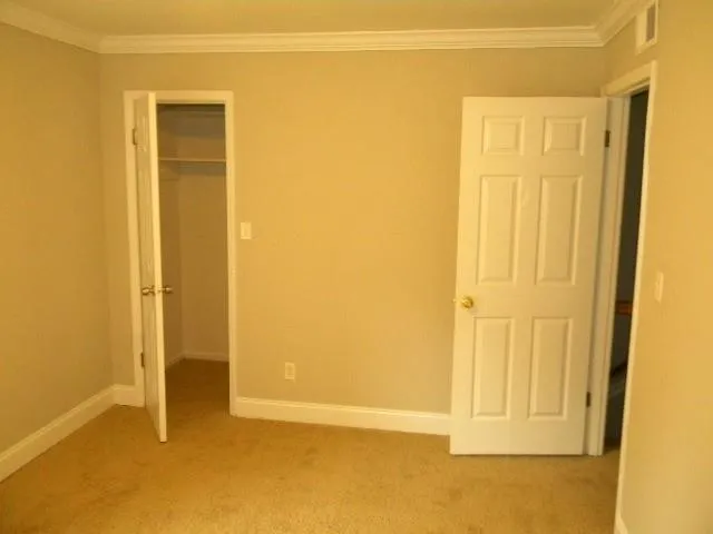 5567 Kingsport Drive Unit 21, Atlanta, Georgia 30342, 2 Bedrooms Bedrooms, ,1 BathroomBathrooms,Residential,Sold,5567 Kingsport Drive Unit 21,5640066