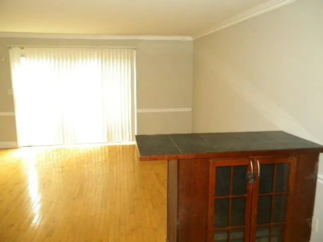5567 Kingsport Drive Unit 21, Atlanta, Georgia 30342, 2 Bedrooms Bedrooms, ,1 BathroomBathrooms,Residential,Sold,5567 Kingsport Drive Unit 21,5640066
