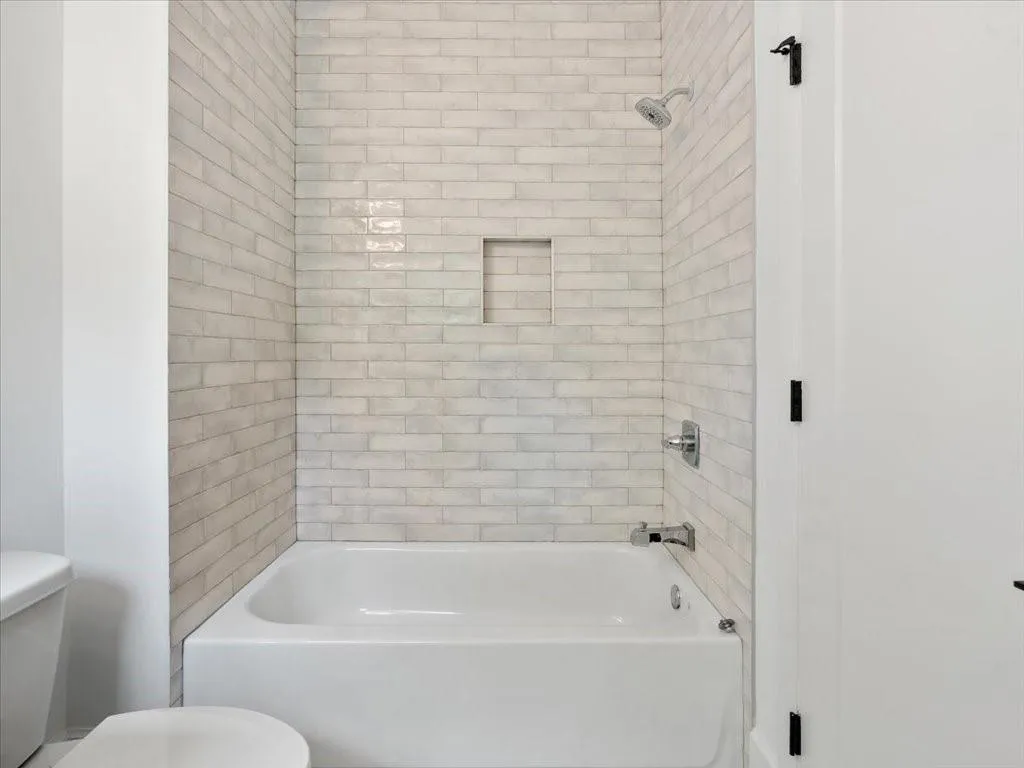 130 Nezhat Place, Atlanta, Georgia 30350, 5 Bedrooms Bedrooms, ,5 BathroomsBathrooms,Residential,Sold,130 Nezhat Place,7411141